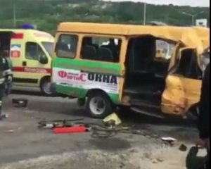Установлены погибшие во время ужасной аварии маршрутки и КАМАЗА