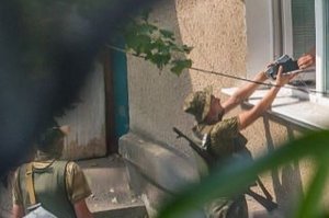 Украинская группировка разоряет сёла Донбасса