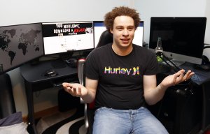 ФБР арестовало программиста, остановившего распространение вируса WannaCry