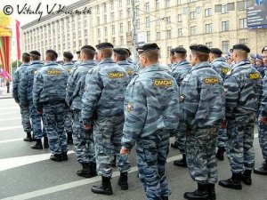 Приход и привод: За что полиция избила посетителей самого модного клуба Москвы — «Рабицы»
