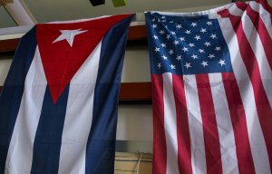 CNN: сотрудники посольства США на Кубе подверглись "акустическим атакам"