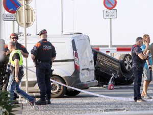 Испанская пресса назвала главного подозреваемого в совершении теракта в Барселоне