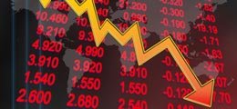 Доходы россиян возобновили свободное падение