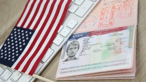 Россиянам предложили получать американские визы в других странах