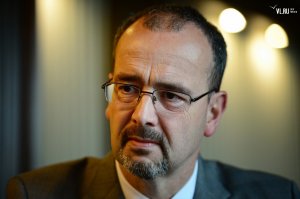 США могут рассмотреть возможность возобновления выдачи виз не только в Москве