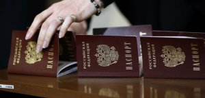 Foreign Policy: устроив безвиз россиянам, Вашингтон только помог Кремлю