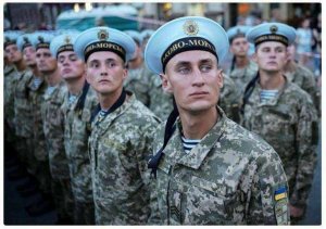 Новая форма украинских моряков вызвала «недоумение в Сети»