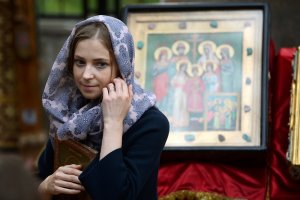 [Пшик] Громкая истерика вокруг фильма Алексея Учителя «Матильда», раздутая депутатом Госдумы Натальей Поклонской напугала власть, но вдруг как-то разом утихла, сошла на нет