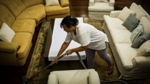 В ЕС запретили продажу шумных и мощных пылесосов