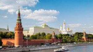 Каждый четвертый россиянин никогда не бывал в Москве. Две трети россиян считают, что москвичи заметно отличаются от жителей других российских городов