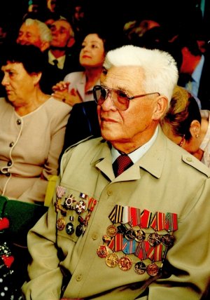 Во Франции открыта мемориальная доска в память о советском солдате Валериане Соломатине