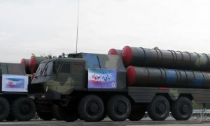 Иран провел испытание зенитного ракетного комплекса "Бавар-373"