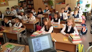 Активисты ОНФ провели для московских школьников уроки «Россия, устремленная в будущее»