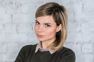 Иркутянка случайно нашла угнанный у нее автомобиль, который два года простоял в соседнем дворе
