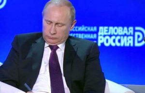 Госорганы отторгают российское. Федеральные IT-системы продолжают работать на зарубежном софте