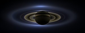 Зонд Cassini сгорел в атмосфере Сатурна