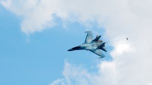 [Ровно один градус] Погибшего пилота ВВС США ранее просили не повторять фигуры пилотажа российских асов