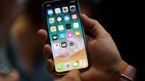 Российская цена iPhone X оказалась самой высокой в мире
