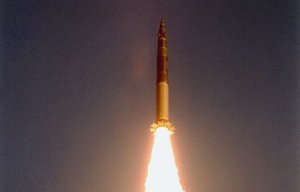 РВСН выполнили с "Капустина Яра" испытательный пуск МБР "Тополь"