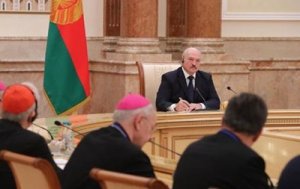 Мудрый Лукашенко: Война в Украине свидетельствует о кризисе в Европе