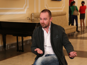 «Цензура в России всегда связана с пропагандой». Интервью с режиссером Борисом Хлебниковым