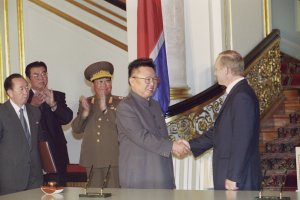 Путин узнал о наличии атомной бомбы у КНДР от Ким Чен Ира ещё в 2001 году