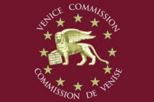 Венецианская комиссия раскритиковала антикоррупционные законопроекты Украины