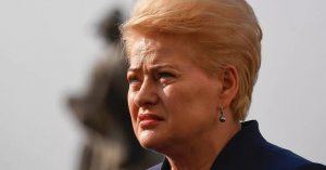 Литва хочет выбить из России деньги на СПГ-терминал