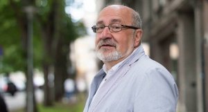 Курить по-русски. МВД Эстонии догадалось, кто во всем виноват (МВД эстонии обвиняет в лесных пожарах российские сигареты)
