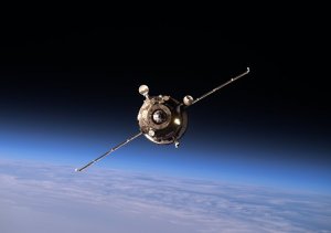 Международная космическая станция готовится встретить самый быстрый в истории "грузовик"