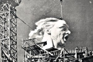 Полвека легенды Монументу "Родина-мать" исполнилось 50 лет