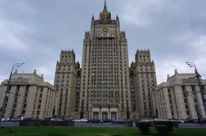 Россия продолжит сотрудничество с КНДР, дипотношения двух стран дружеские - посол по особым поручениям МИД РФ