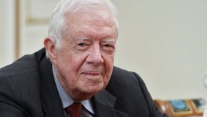 Экс-президент США Джимми Картер заявил, что Белый дом не пускает его в КНДР