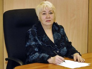 Бывшая глава совета депутатов Красносельского района потребовала "золотой парашют" в полмиллиона рублей