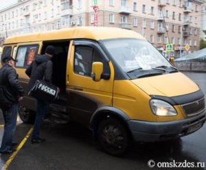 Маршрутчик, бесплатно возивший сельчан в Омск, остался без "Газели"