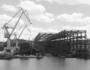 Николаевский судостроительный завод остановил работу