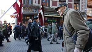 Сейм Латвии намерен уравнять статус советских и нацистских ветеранов