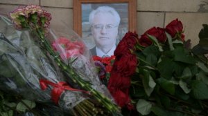 "Спасибо за Русское Нет": В Сербии установили памятник Виталию Чуркину