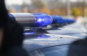 Более 250 человек задержаны в центре Москвы на несанкционированной акции (Среди задержанных большинство сторонников националистических организаций, у них изъяли оружие, ножи, кастеты)