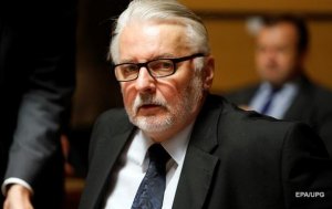 Ващиковский: Украина уже долго использует Польшу