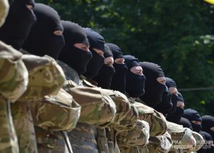 Spiegel: "Азов" захотел "завоевать Европу" с помощью местных радикалов