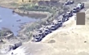 США отказались наносить удары по отступающим из Аль-Букемаля террористам