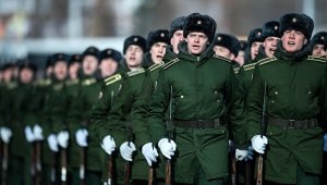 Минобороны отстранит от службы военных с ожирением, сообщил источник