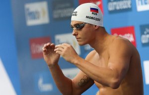 Морозов и Пригода завоевали золото во второй день этапа Кубка мира по плаванию в Сингапуре(Еще один россиянин Антон Чупков показал третий результат на дистанции 200 м брассом)