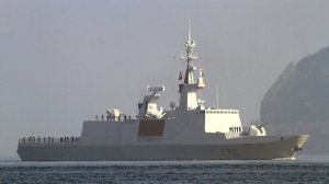 Ракетный фрегат-"невидимка" ВМС Франции вошел в Черное море