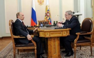 Виктора Толоконского зовут работать в мэрию