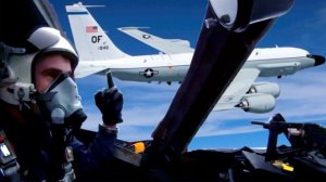 Пентагон обвинил Россию в небезопасном перехвате самолета ВВС США над Черным морем (Истребитель Су-30 пролетел в 15 метрах от американского разведчика P-8A Poseidon)