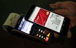 Россия стала лидером по платежам через Android Pay