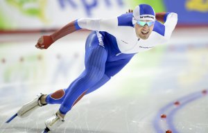 Российский конькобежец Денис Юсков победил на этапе Кубка мира в Калгари