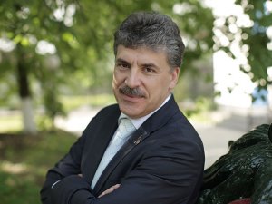 «Левый фронт» выдвинул в президенты директора «Совхоза имени Ленина» Павла Грудинина